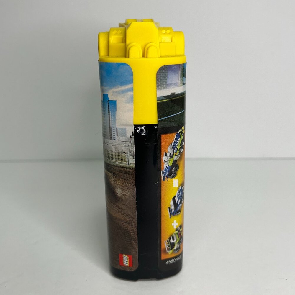 LEGO Racers: Lime Racer (8192) - Picture 3 of 4